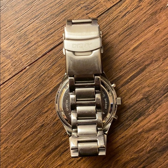 Dkny watch - Picture 2 of 2